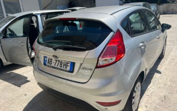 Rent Ford Ford Fiesta 