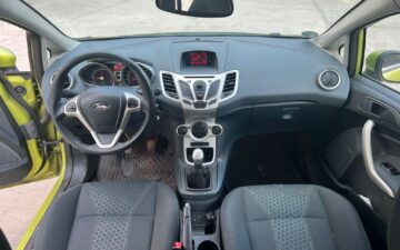 Rent Ford Fiesta 2011 