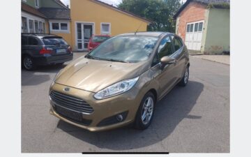 Rent Ford Fiesta 2016 