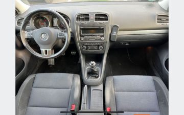 Rent VW golf 6 