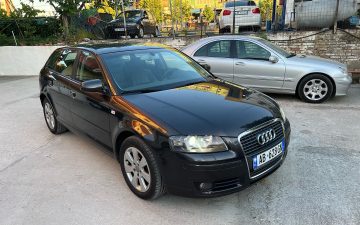 Rent Audi a3 